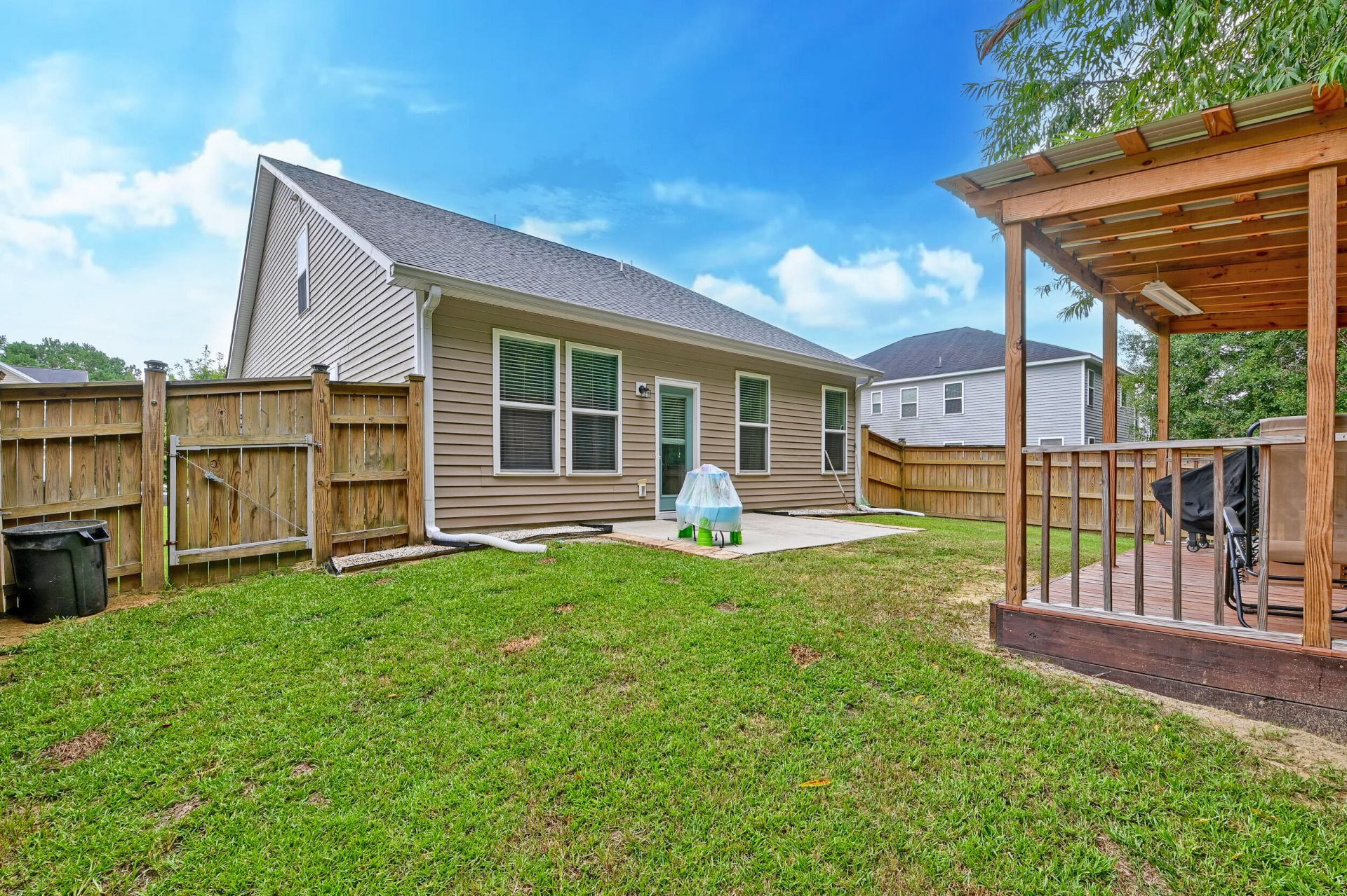 1684 Eider Down Drive Photo 27