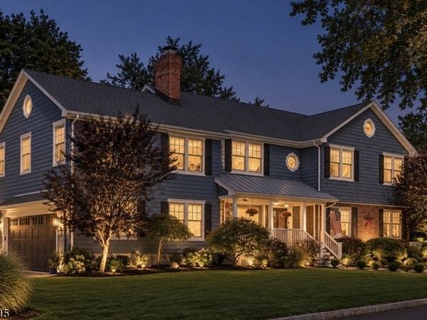 1 Fleetwood Ave, Fairfield, NJ 07004