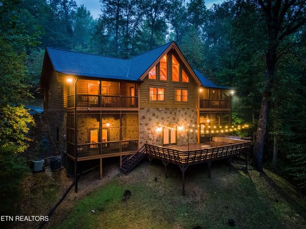 4410 Whetstone Rd, Sevierville, TN 37862