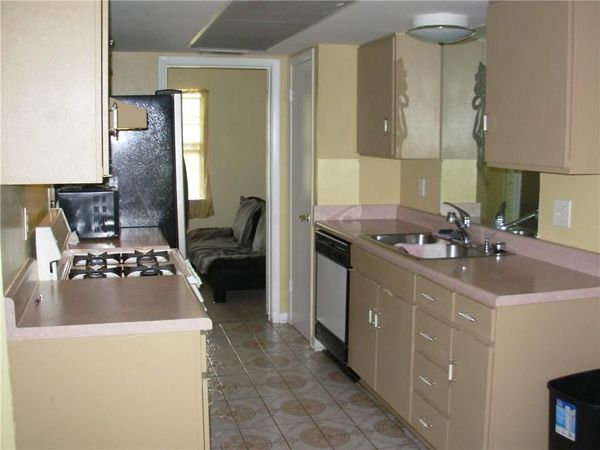 13043 DEAUVILLE Court , New Orleans, LA 70129