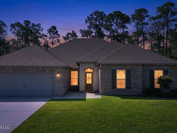 11657 Brookstone Drive, Ocean Springs, MS 39564