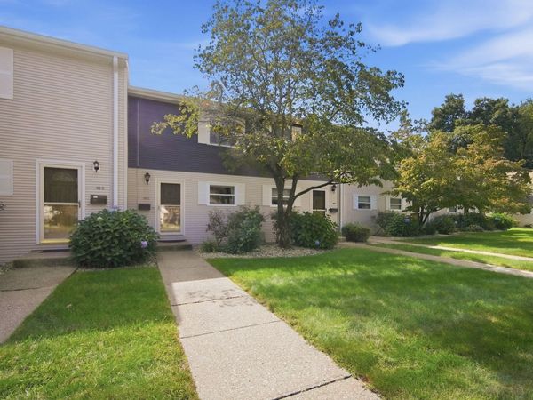 144 Autumn, Unit E, Agawam, MA 01001