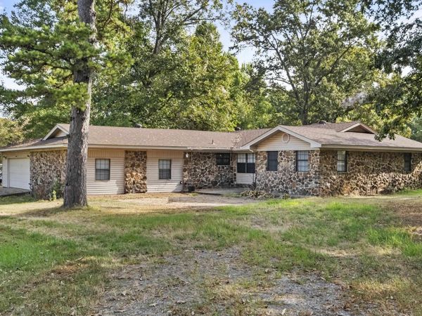 1268 Missile Base Road, Judsonia, AR 72081