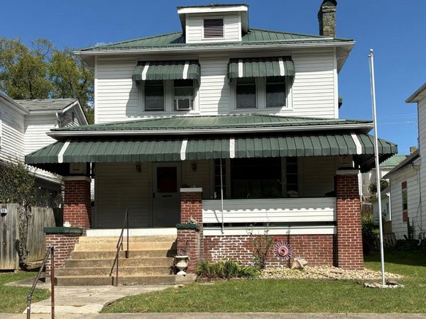 912 Rose AVE , Clifton Forge, VA 24422