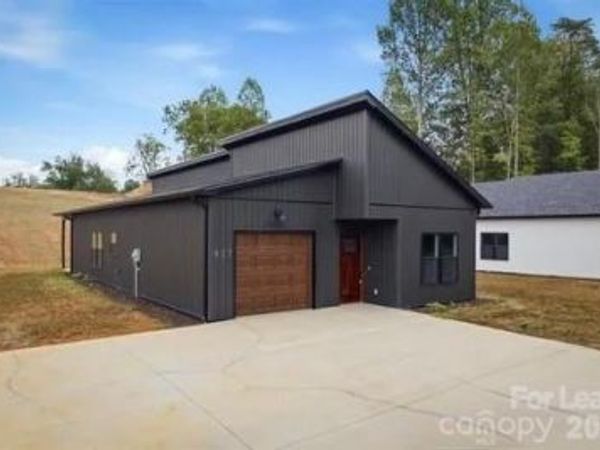 917 Overlook Drive SW, Lenoir, NC 28645
