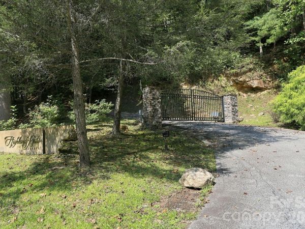 LOT 6 HIGHLANDS GATE Drive, Highlands, NC 28741
