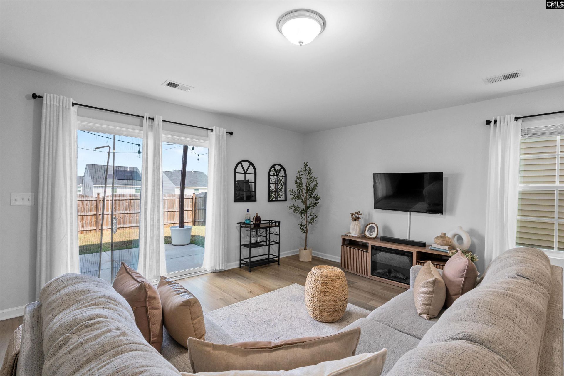 627 N Long Star Way  Photo 8