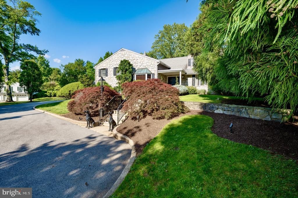 405 BOXWOOD ROAD, BRYN MAWR, PA 19010