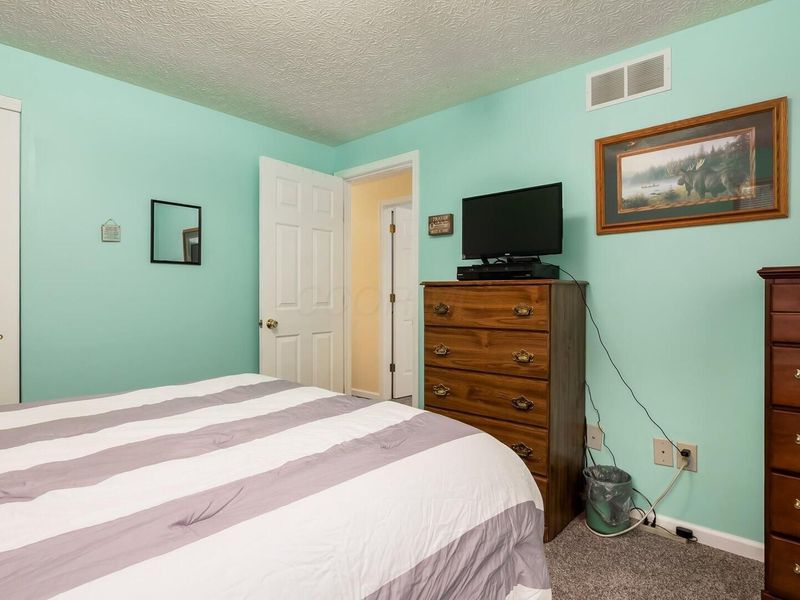 5775 School House Road , Frazeysburg, OH 43822 Photo 18