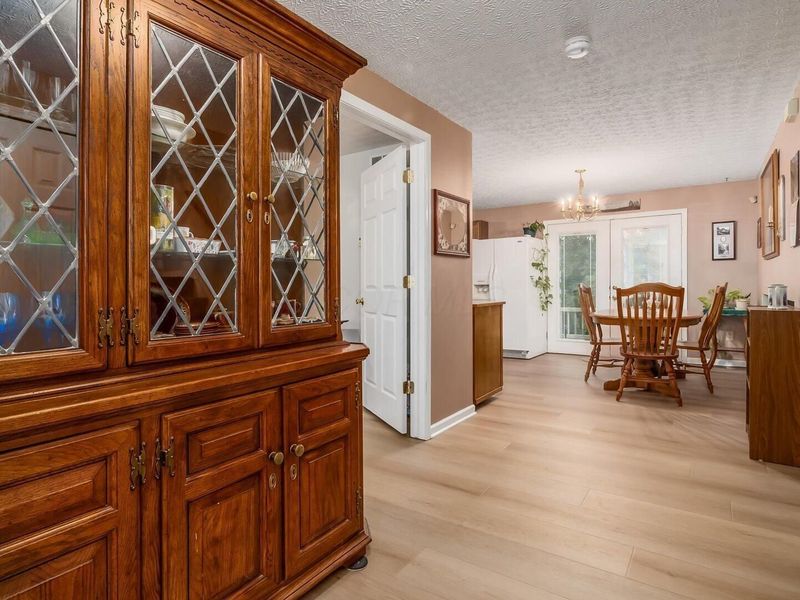 5775 School House Road , Frazeysburg, OH 43822 Photo 2