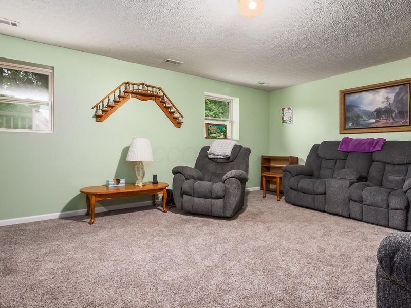 5775 School House Road , Frazeysburg, OH 43822 Photo 22