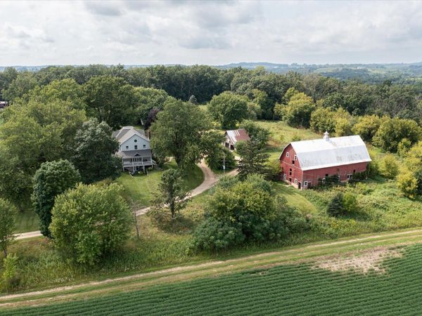 E7530 Hinkst Hollow Rd, Franklin, WI 54665