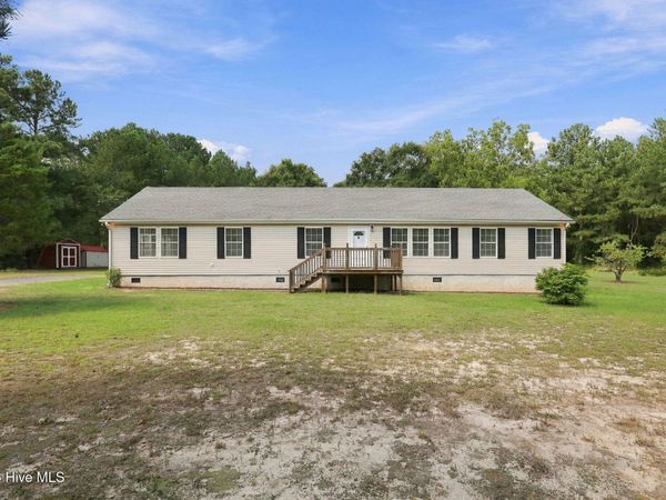 1370 Ring Road , Carthage, NC 28327