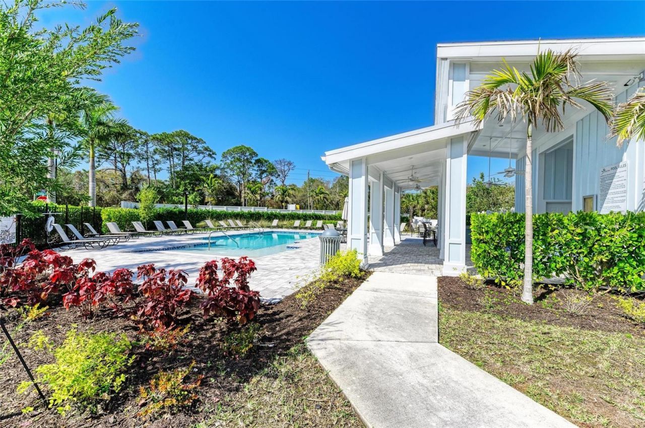 317 Via Tuscany Avenue , Sarasota, FL 34243 Photo