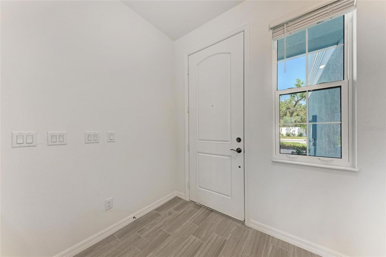 317 Via Tuscany Avenue , Sarasota, FL 34243 Photo