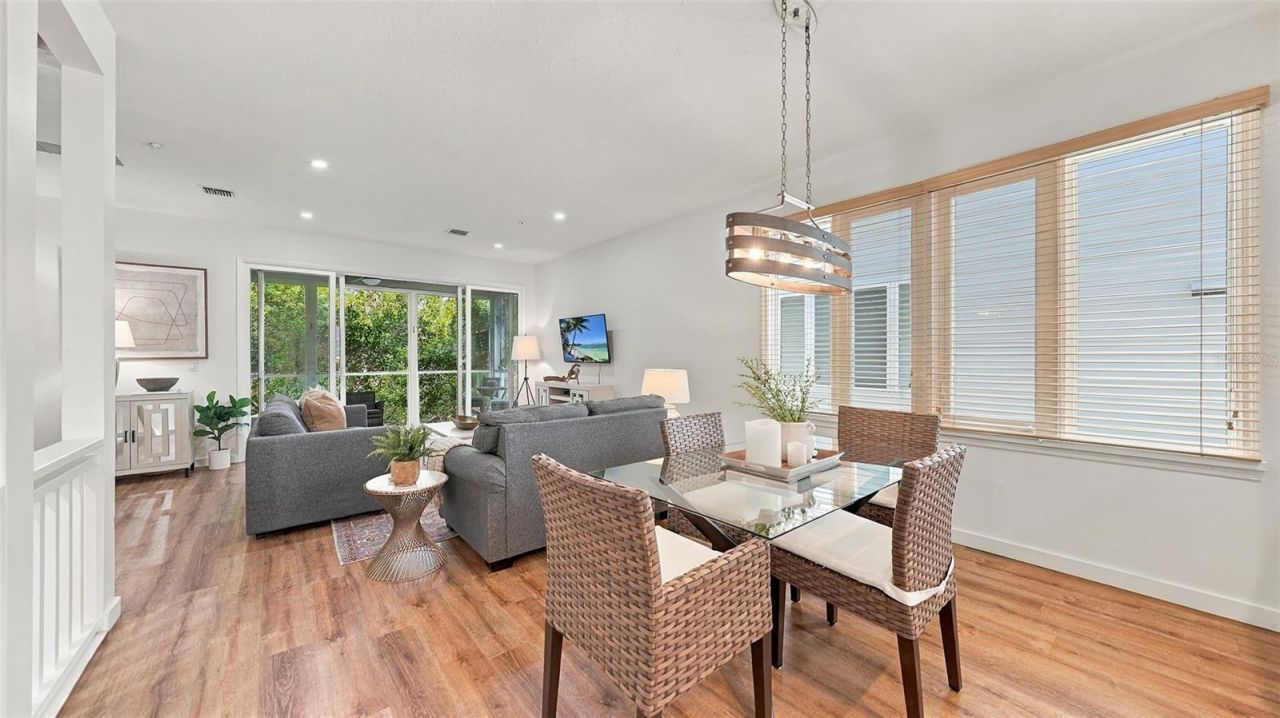 539 Forest Way , Unit 539, Longboat Key, FL 34228 Photo