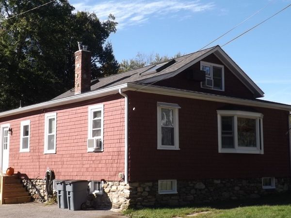 12 Middleton Street, Millbury, MA 01527