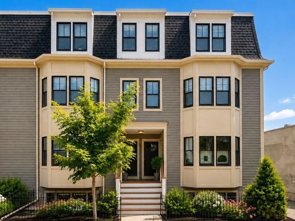 110 Park St, Unit 5, Boston, MA 02132