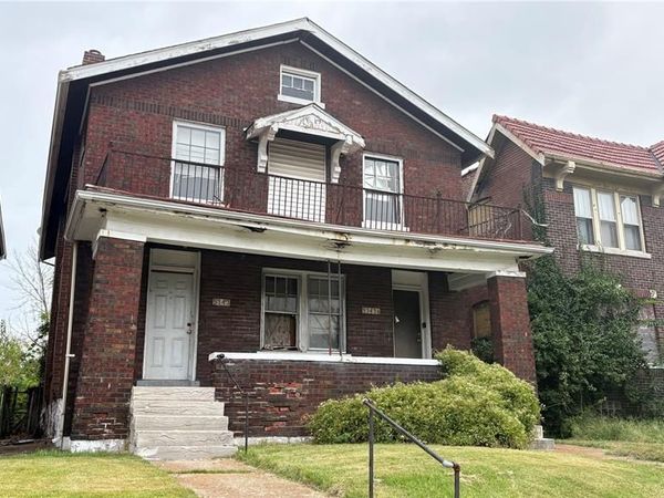 5143 Northland Avenue , St Louis, MO 63113