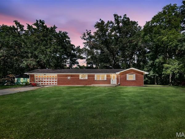 7511 Jerusalem Road, Edwardsville, IL 62025