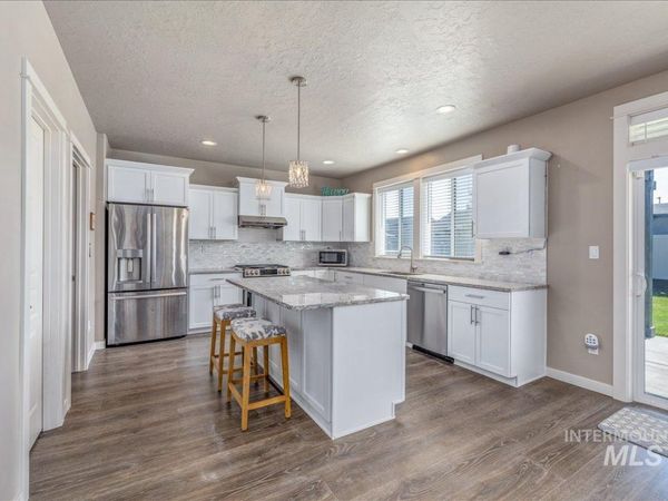 4476 N Glenrock Way, Meridian, ID 83646