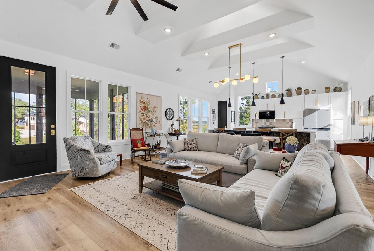309 Lagrange Road Photo 9