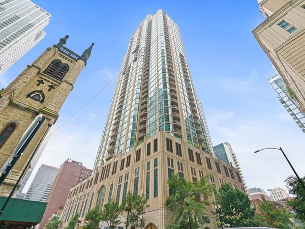 21 E HURON Street , Unit 2102, Chicago, IL 60611