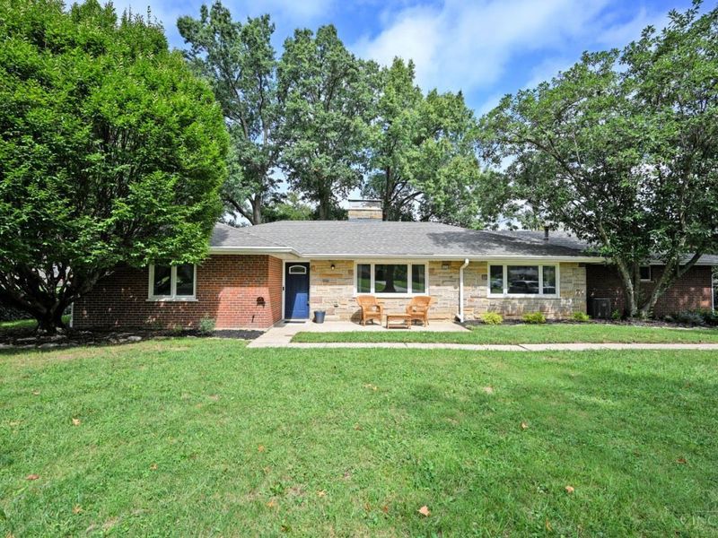 3654 E Galbraith Road, Sycamore Township, OH 45236 Photo 3