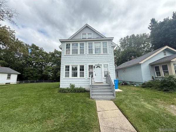20 Frank Unit #1 Street , Pontiac, Mi 48342