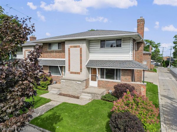 11274 Middlebelt Road , Livonia, Mi 48150