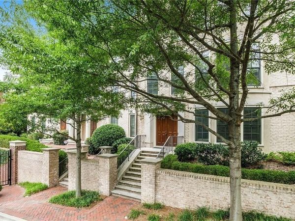 3611 E Paces Way NE, Atlanta, GA 30326