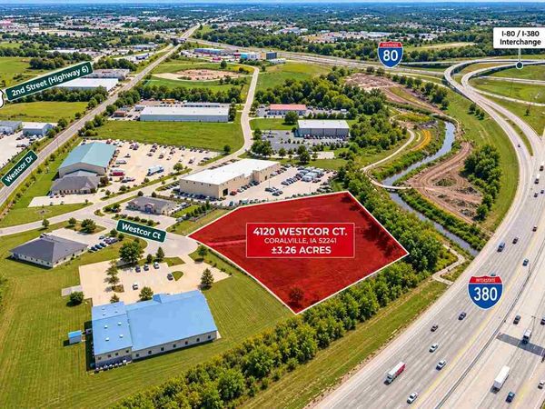 4120 Westcor Ct, Coralville, IA 52241