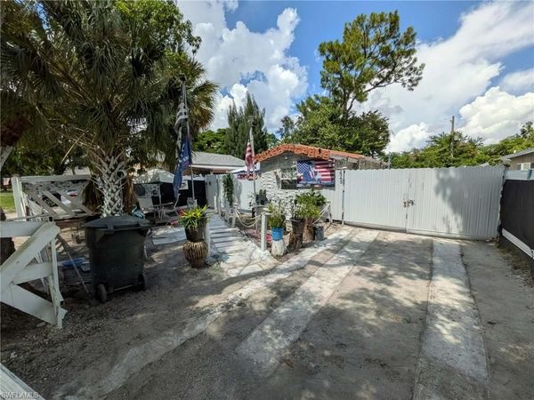 2343 Canal ST , FORT MYERS, FL 33901