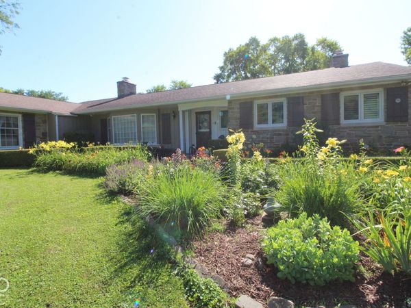 501 State Road 267 , Mooresville, IN 46158