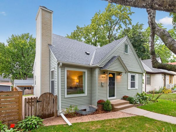 5224 14th Avenue S, Minneapolis, MN 55417