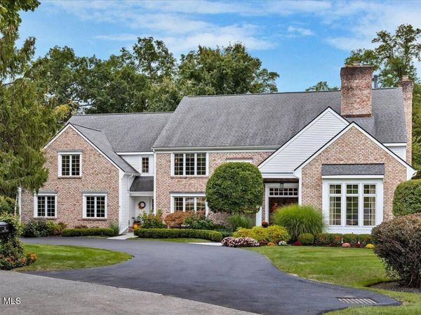 12 Sage Estate, Menands, NY 12204
