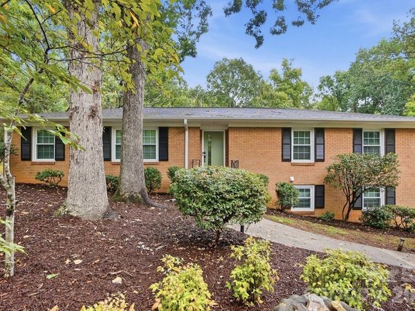 1814 Summerhill Drive, Charlotte, NC 28212