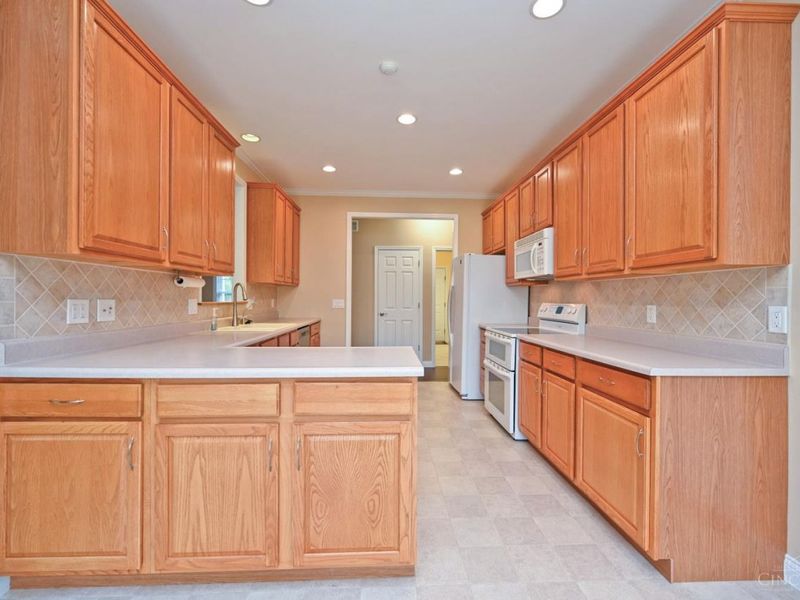 8630 Kates Way, West Chester, OH 45069 Photo 17