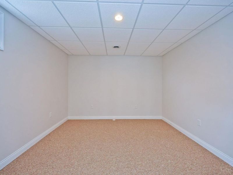 8630 Kates Way, West Chester, OH 45069 Photo 37