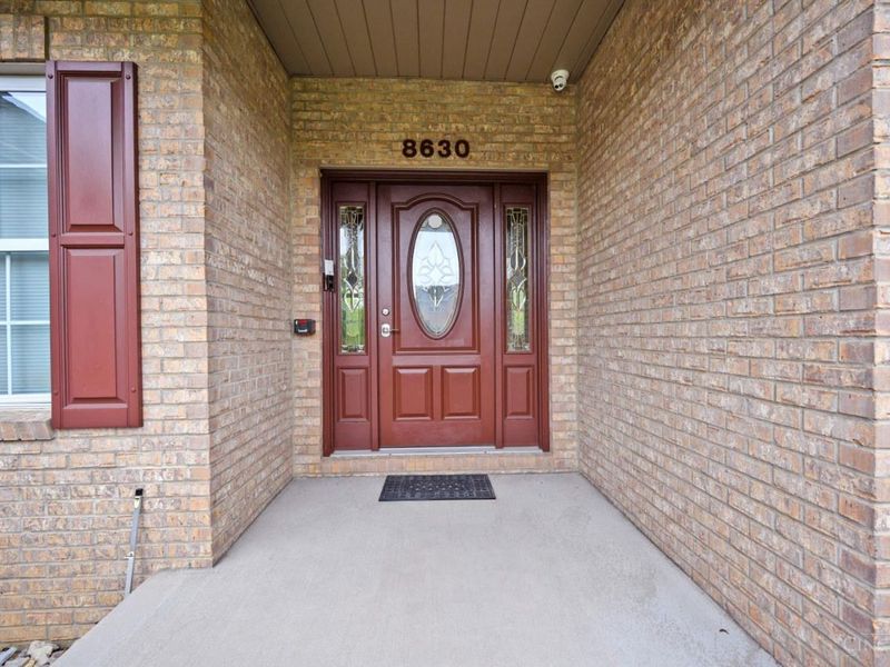 8630 Kates Way, West Chester, OH 45069 Photo 4