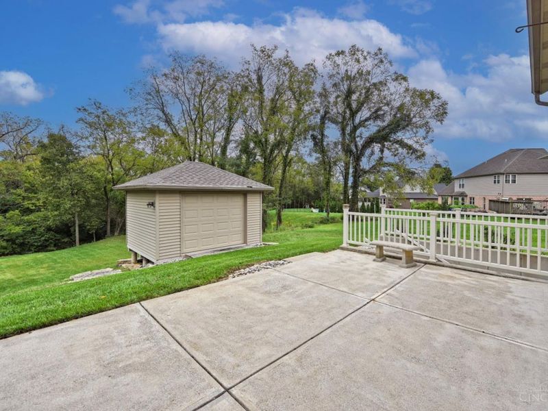8630 Kates Way, West Chester, OH 45069 Photo 41