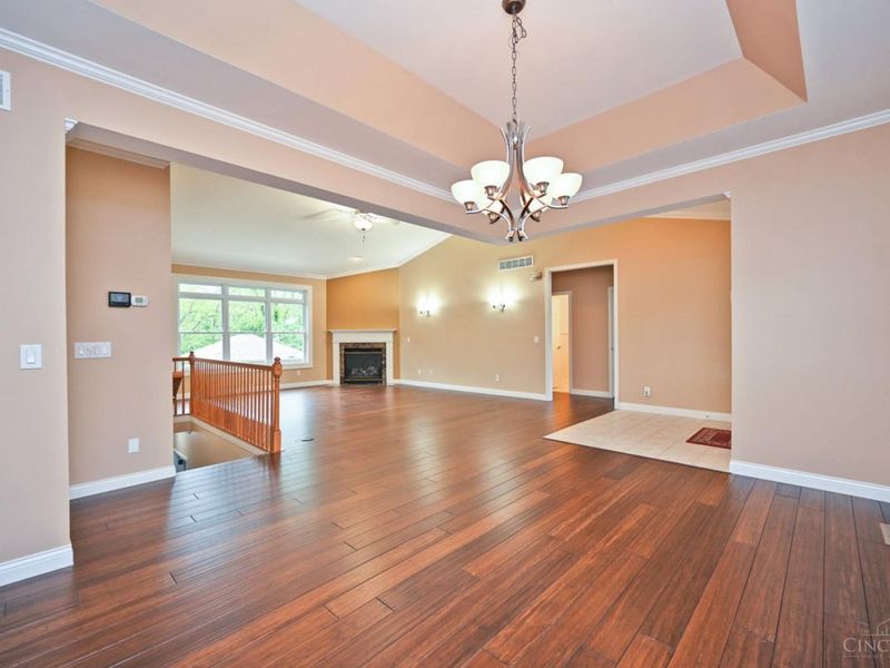 8630 Kates Way, West Chester, OH 45069 Photo 9