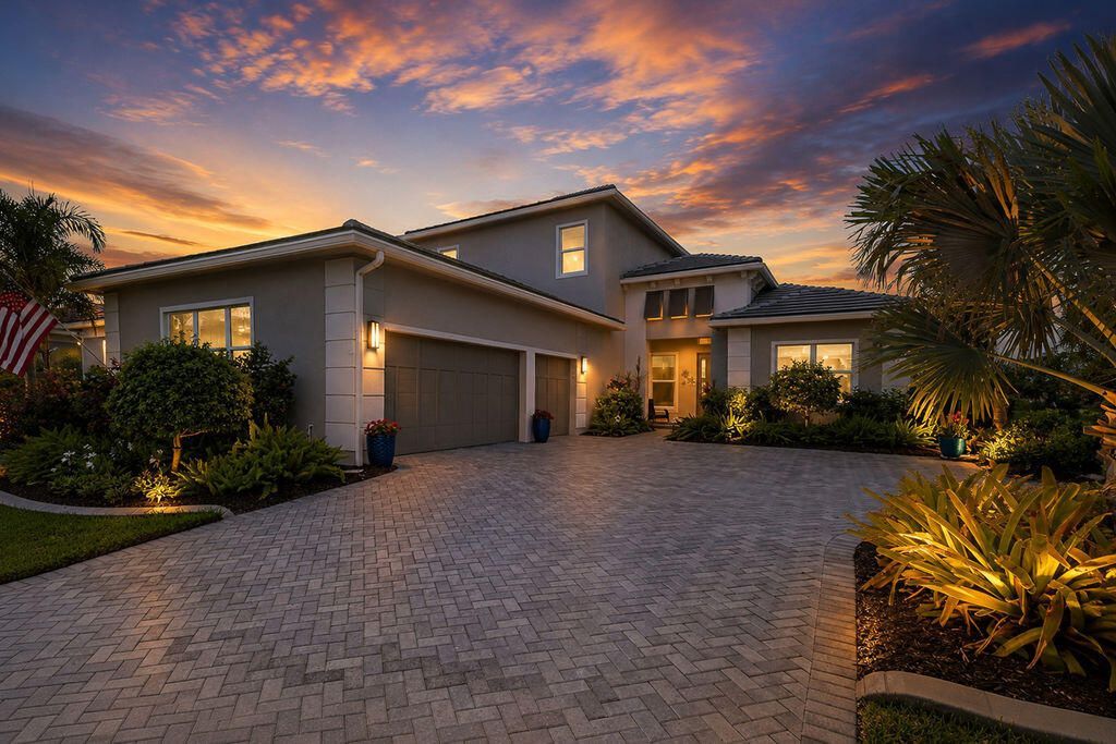 9111 SW Roccia Way, Port Saint Lucie, FL 34987 Photo