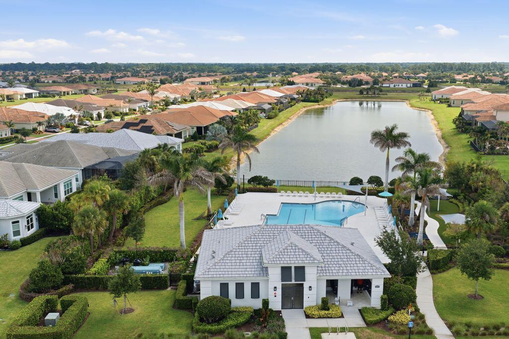 9111 SW Roccia Way, Port Saint Lucie, FL 34987 Photo