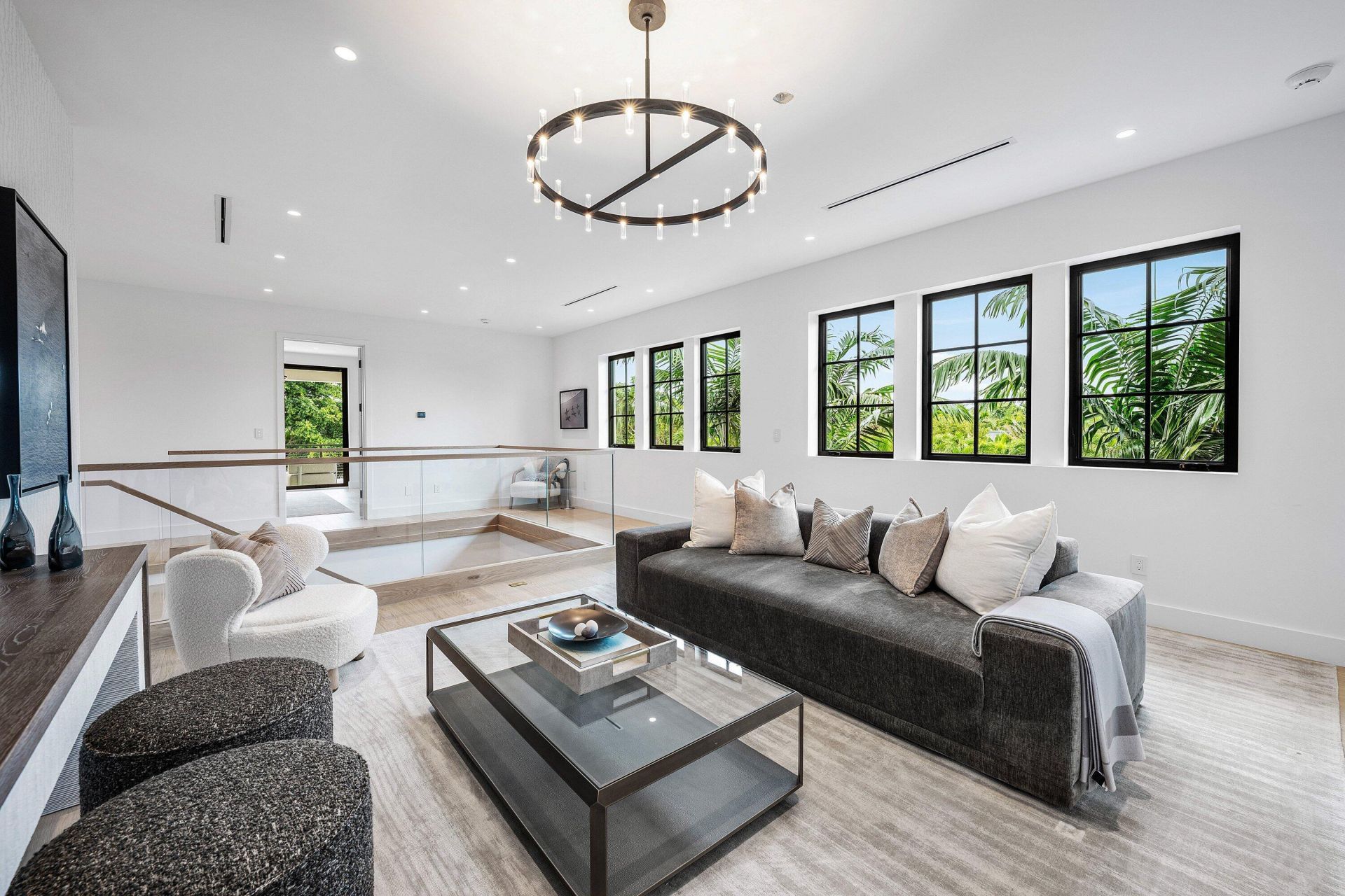 145 Alhambra Place, West Palm Beach, FL 33405 Photo