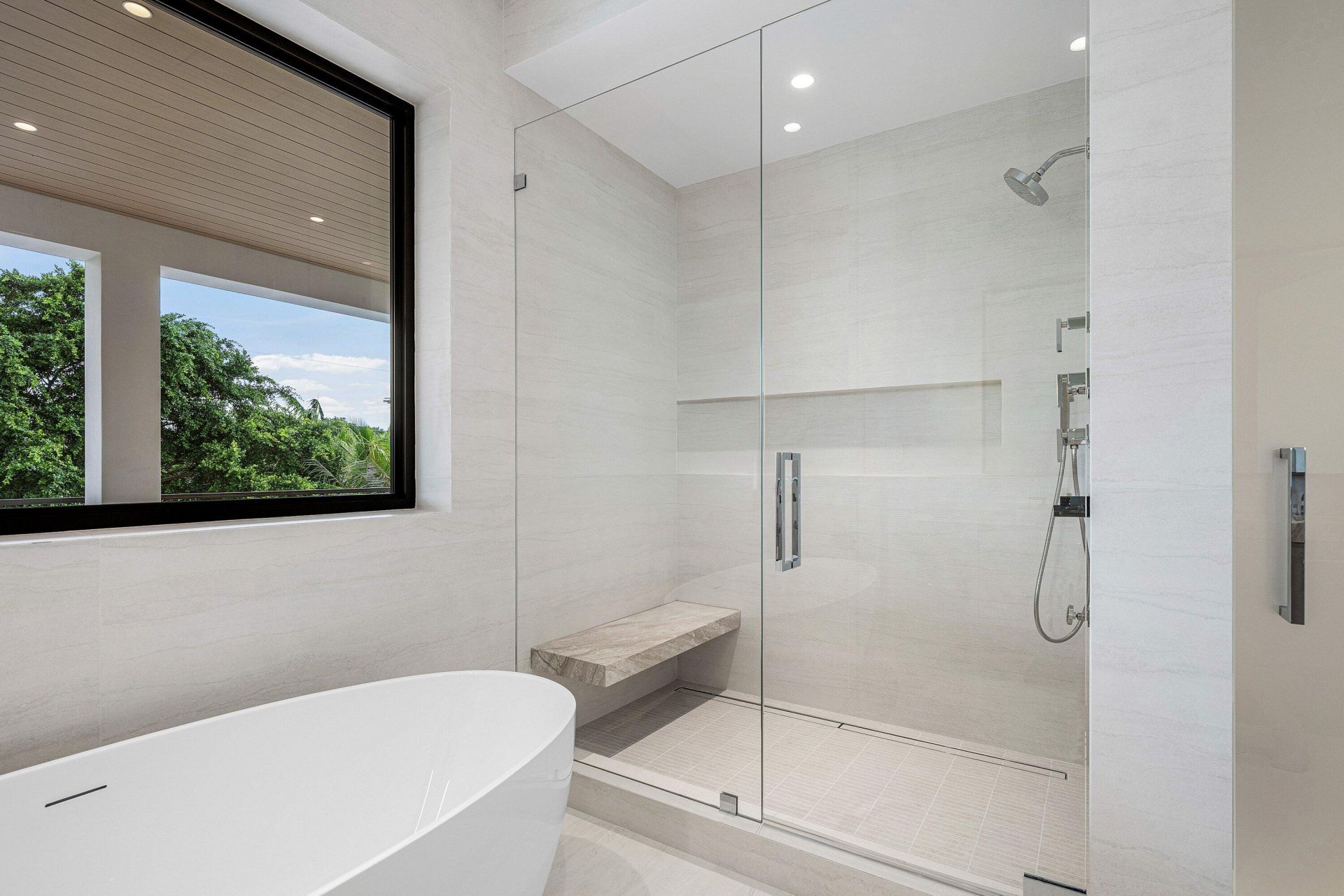 145 Alhambra Place, West Palm Beach, FL 33405 Photo