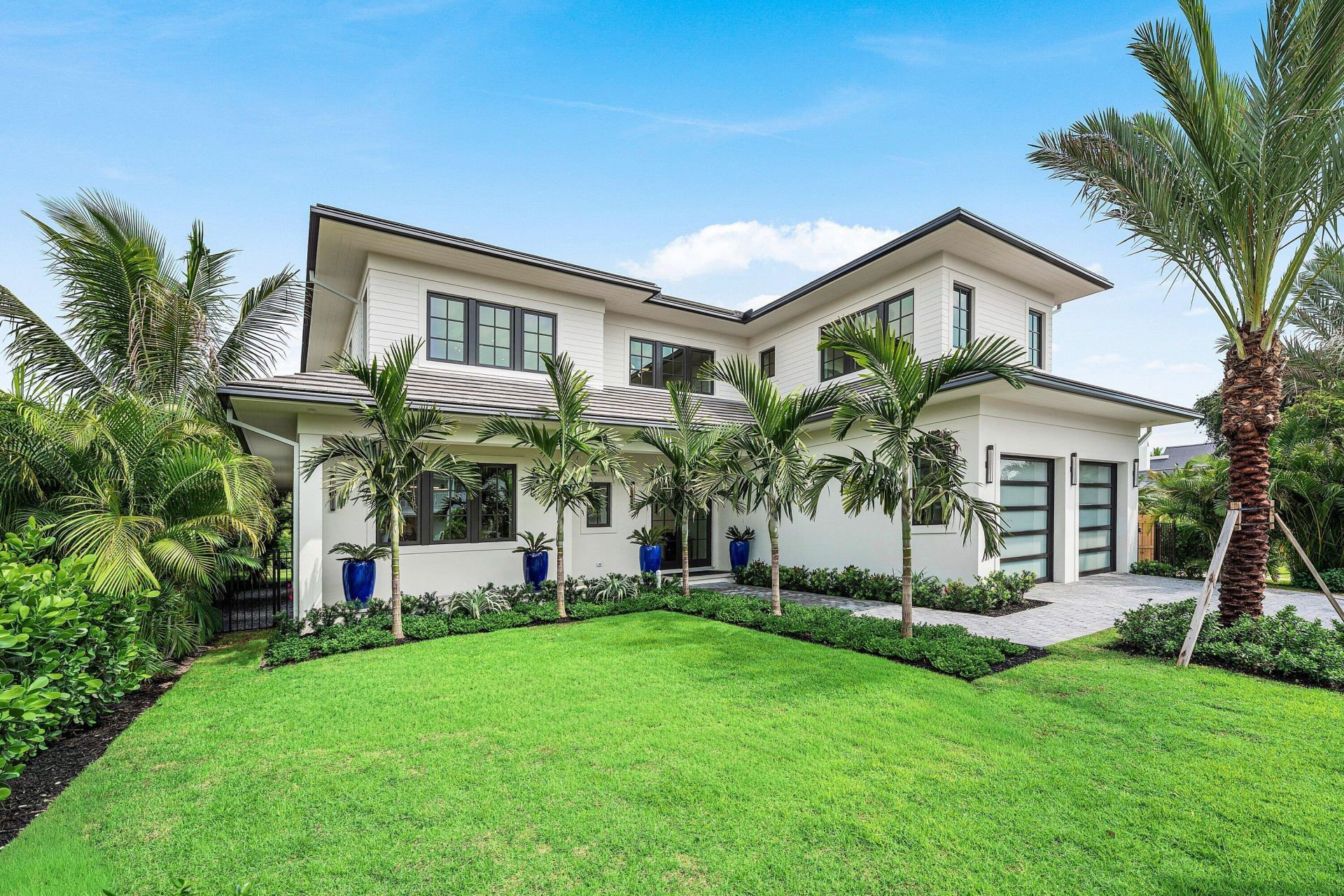145 Alhambra Place, West Palm Beach, FL 33405 Photo