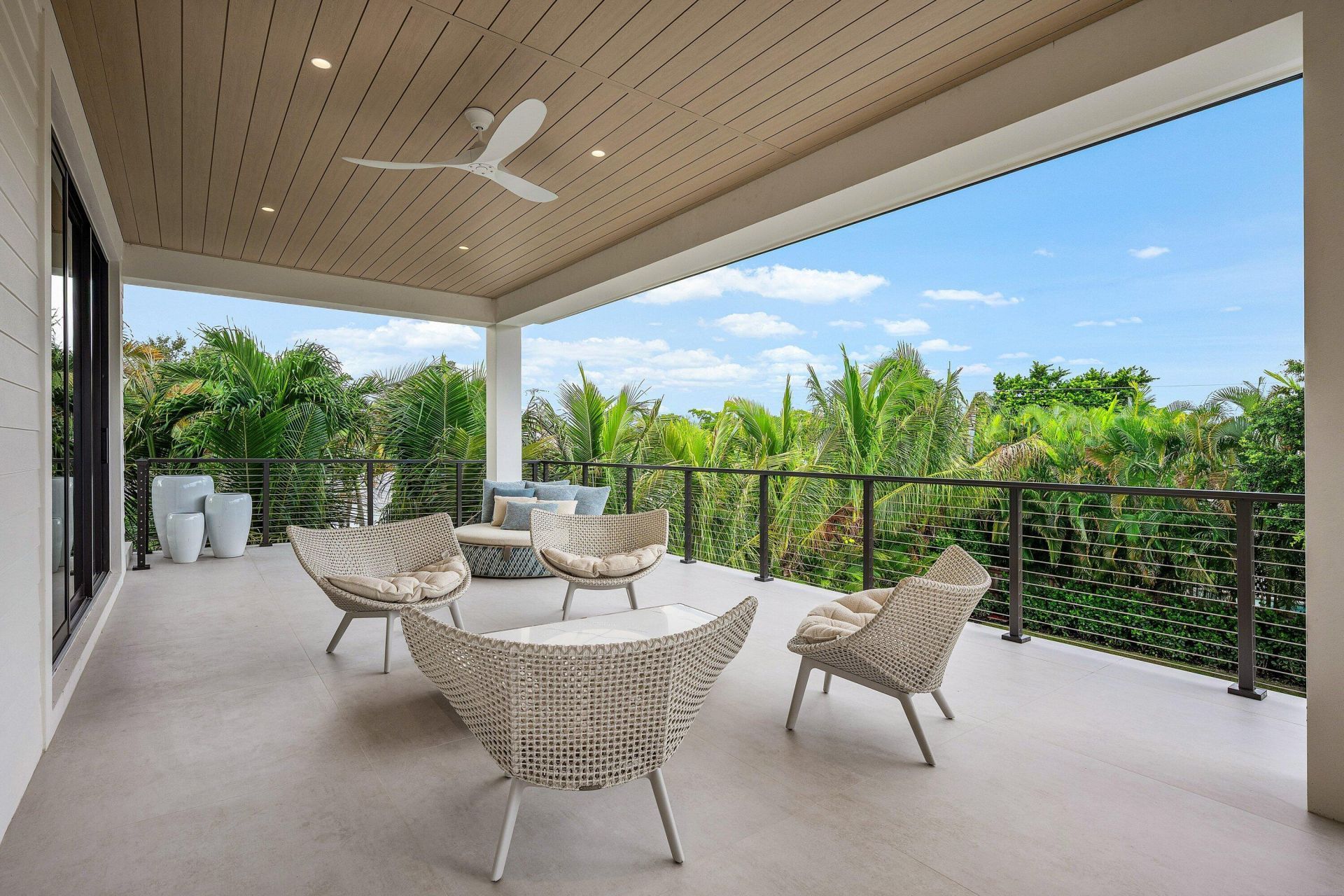 145 Alhambra Place, West Palm Beach, FL 33405 Photo