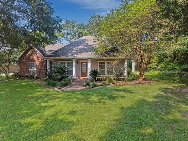 31175 HIGHWAY 22 , Springfield, LA 70462