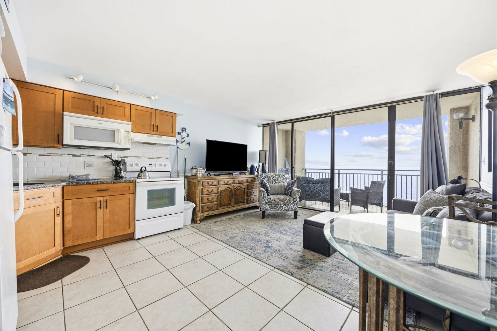 5523 N Ocean Blvd. N  Photo 7